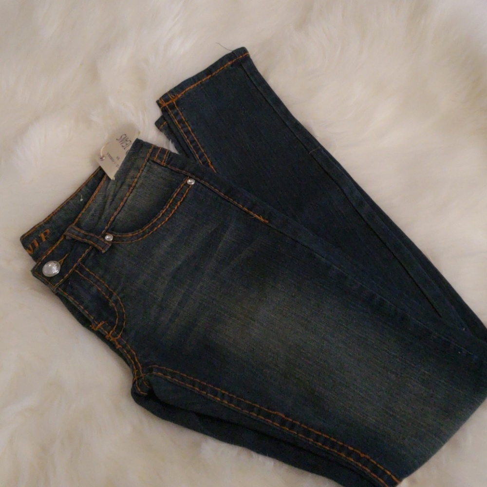 jeans